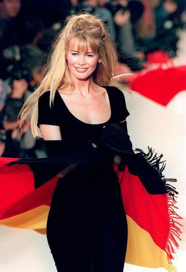 Claudia Schiffer