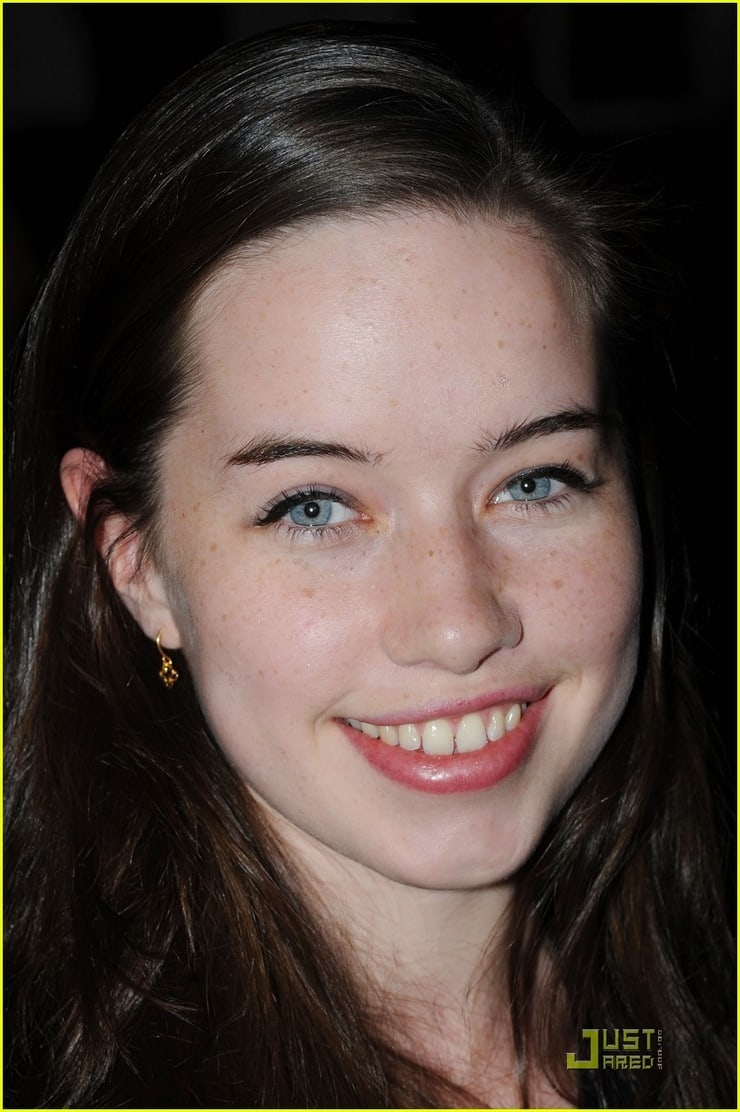 anna-popplewell