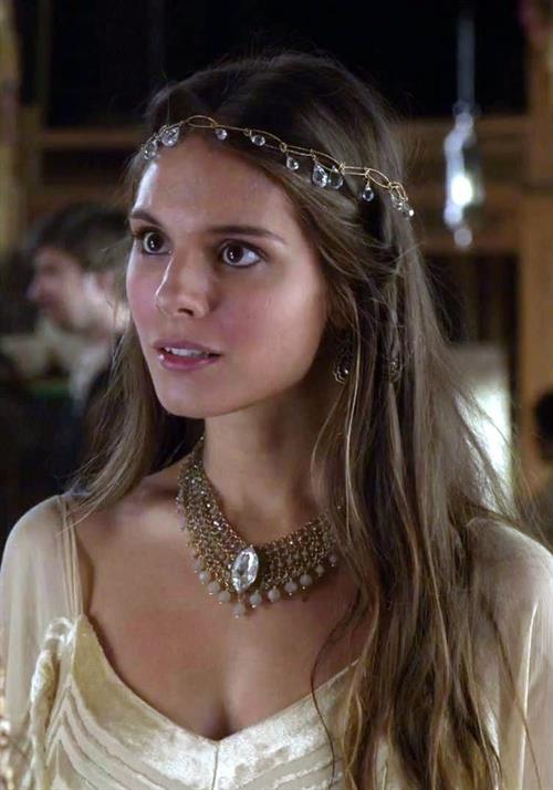 Caitlin Stasey