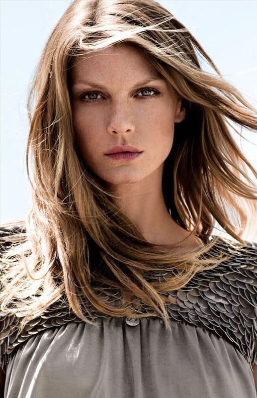 Angela Lindvall