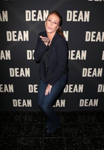 Angie Everhart