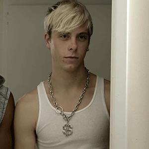 Riker Lynch