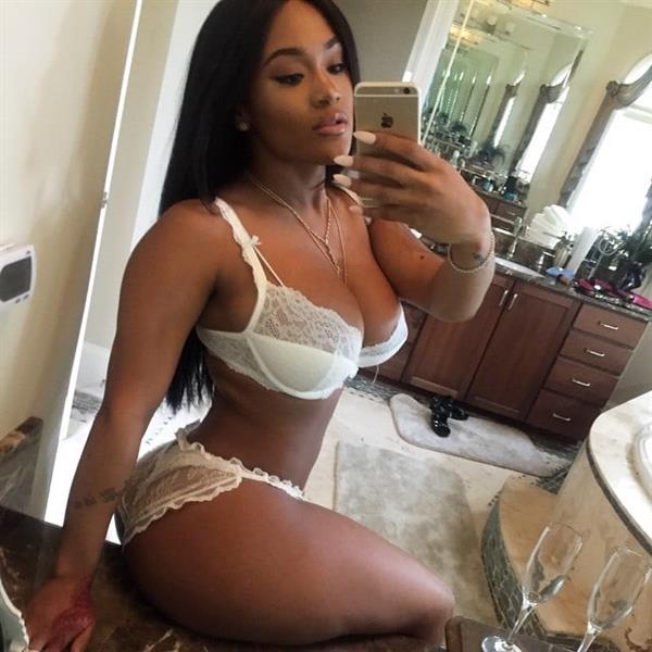 Lira Mercer in a bikini in lingerie taking a selfie
