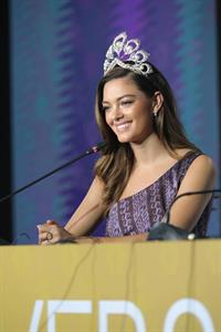 Demi-Leigh Nel-Peters