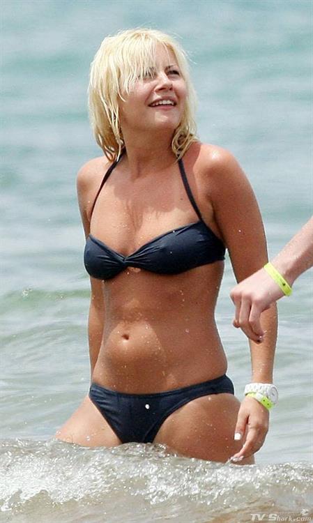 Elisha Cuthbert in a bikini