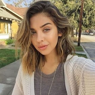 Nadia Mejia taking a selfie