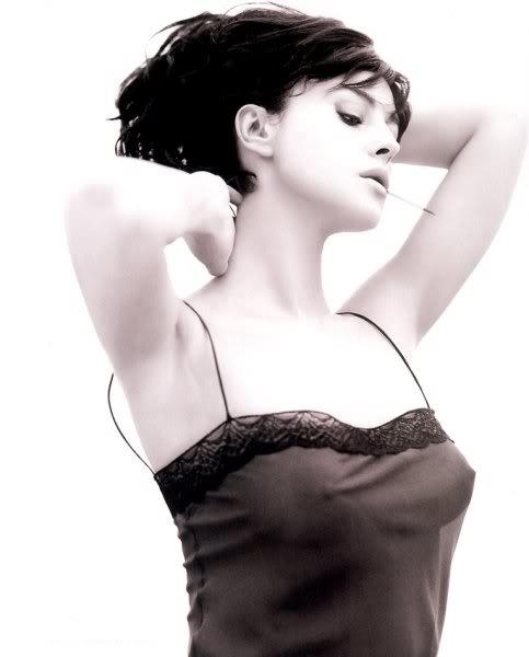 Monica Bellucci - breasts