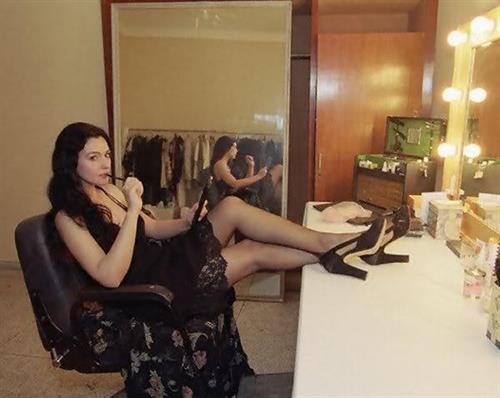 Monica Bellucci in lingerie