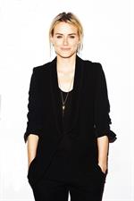 Taylor Schilling