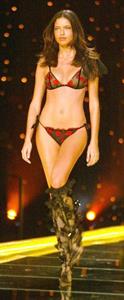 Adriana Lima in lingerie