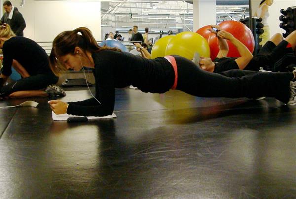 Minka Kelly in Yoga Pants