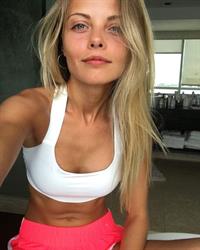 Alina Boyko taking a selfie