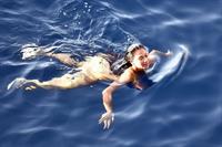 Nicole Scherzinger in a sexy bikini on a boat in Capri showing her ass and nice cleavage seen by paparazzi.












