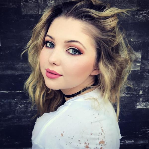 Sammi Hanratty