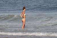 Nina Agdal sexy ass in a thong bikini at the beach with her boyfriend seen by paparazzi.











