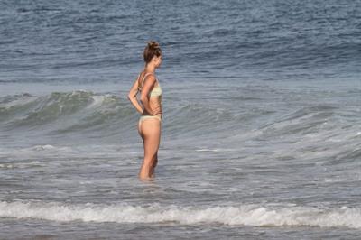 Nina Agdal sexy ass in a thong bikini at the beach with her boyfriend seen by paparazzi.











