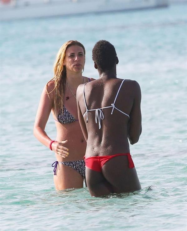 Paola Egonu caught topless at the beach with her nude boobs exposed seen by paparazzi with Francesca Piccinini and Jovana Stevanovic.



















