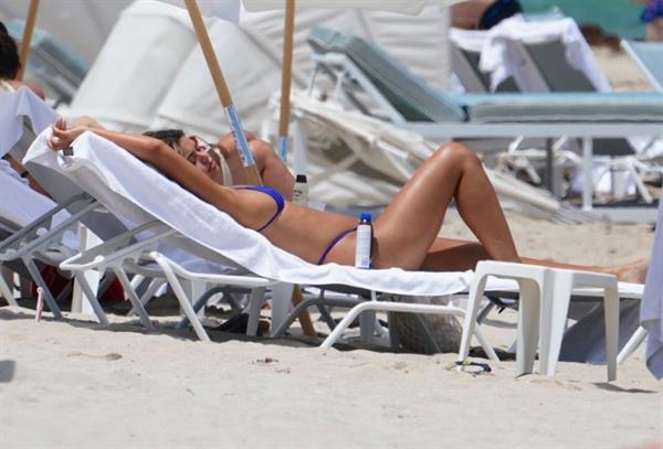 Sofia Jamora sexy ass in a thong bikini at the beach seen by paparazzi showing nice cleavage.
































