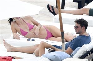 Kendall Jenner with Kourtney Kardashian sexy asses in thong bikinis seen by paparazzi.

