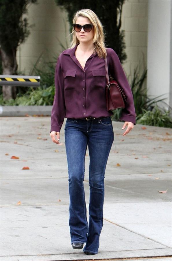 Ali Larter Purple top and jeans