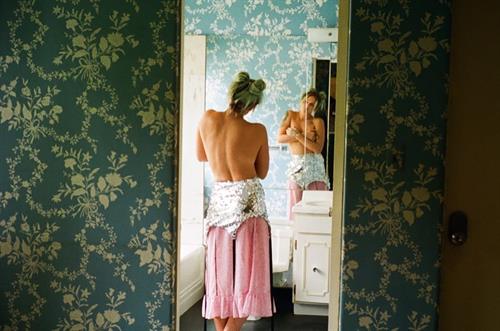 Tove Lo Pictures Tove Lo topless new photos covering her nude boobs with her hands.