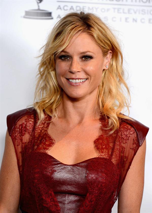 Julie Bowen