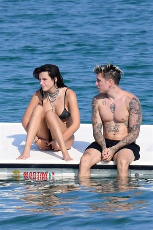 Bella Thorne making out and having fun with her boyfriend in a sexy little bikini seen by paparazzi.






