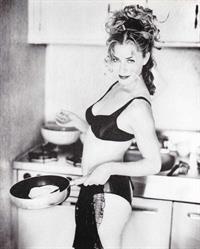 Elisabeth Shue in lingerie