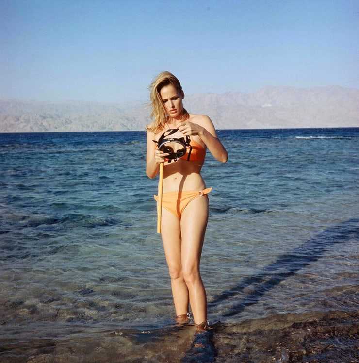 Ursula Andress