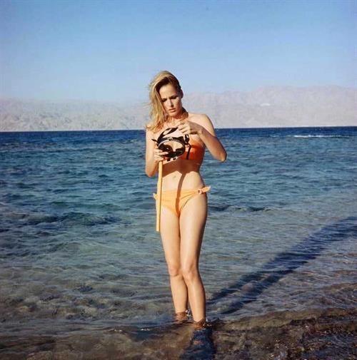 Ursula Andress