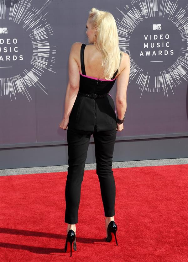 Gwen Stefani - ass