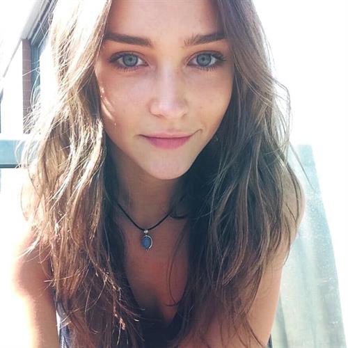 Rachel Cook taking a selfie