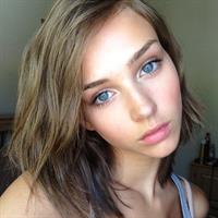 Rachel Cook taking a selfie