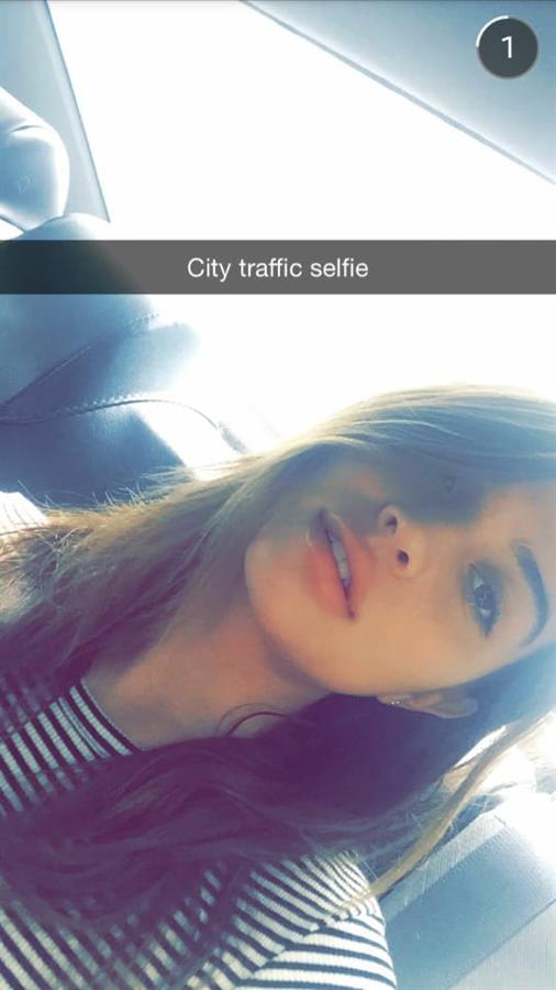 Daniela Lopez taking a selfie
