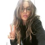 Sarah Shahi taking a selfie