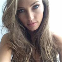 Simone Villas Boas taking a selfie