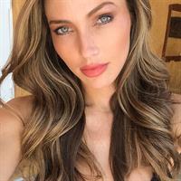 Simone Villas Boas taking a selfie