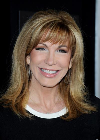 Leeza Gibbons