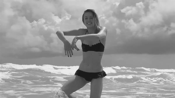 Amber Heard in a bikini