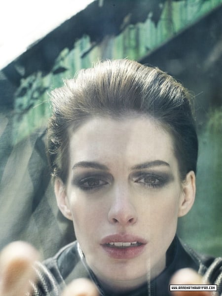 Anne Hathaway