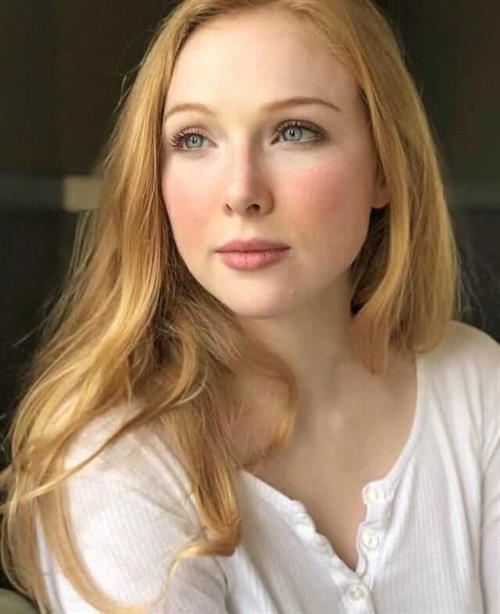 Molly Quinn