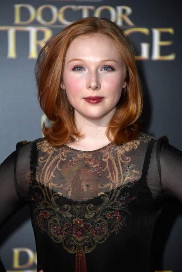 Molly Quinn