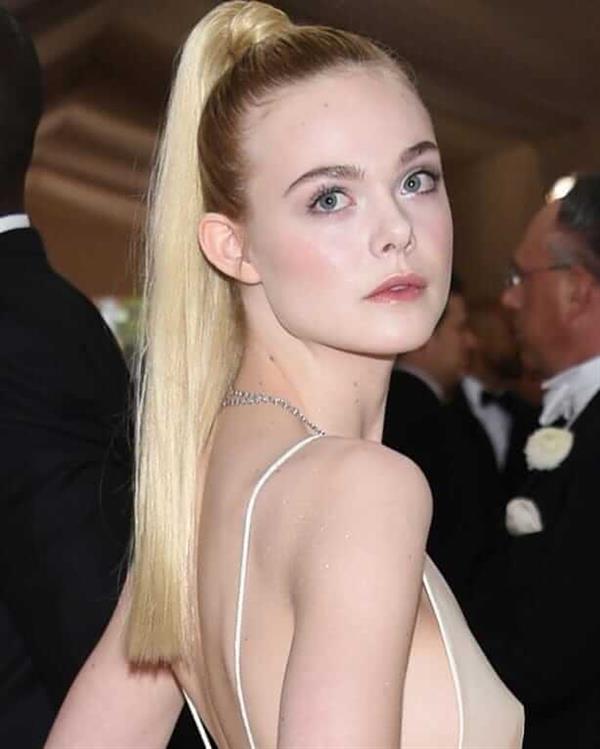 Elle Fanning