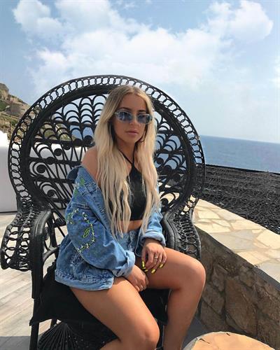 Tana Mongeau