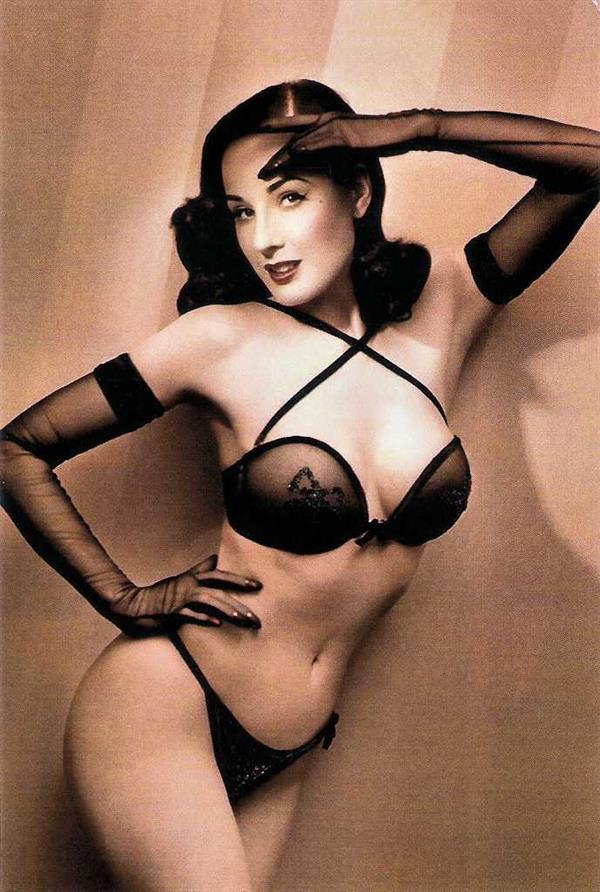 Dita Von Teese in lingerie