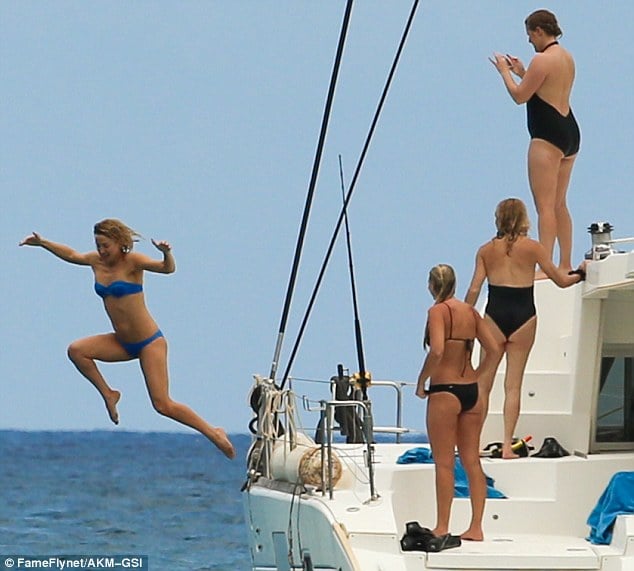 Kate Hudson in a bikini