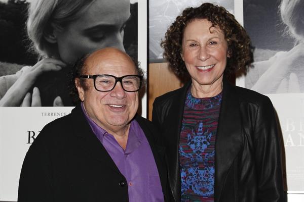 Rhea Perlman
