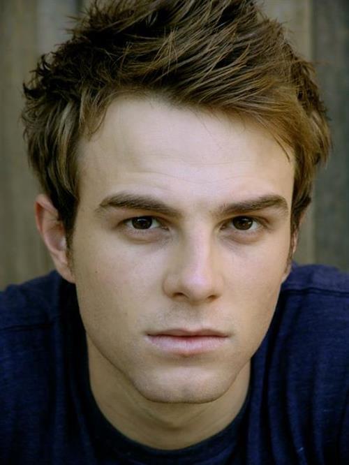 Nathaniel Buzolic