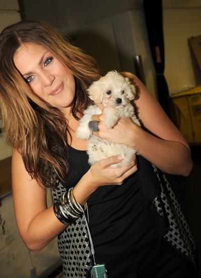 Hillary Scott (Singer)