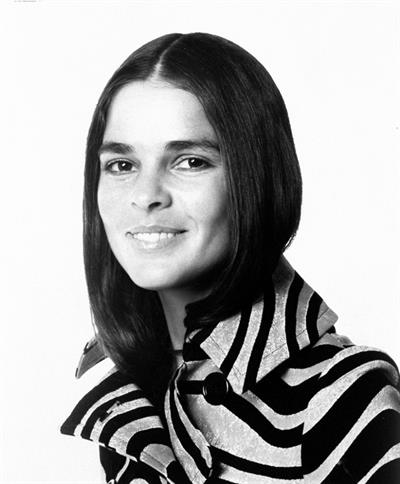 Ali MacGraw